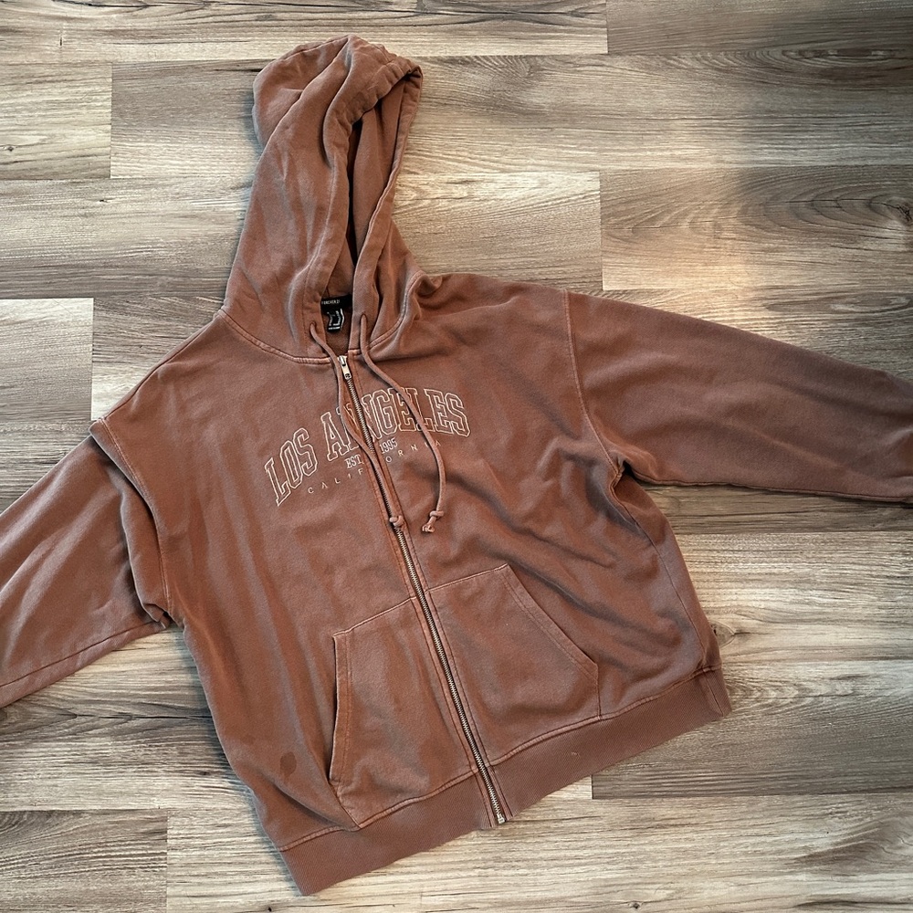FOREVER 21 HOODIE